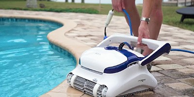 Dolphin Sigma Robotic Pool Cleaner