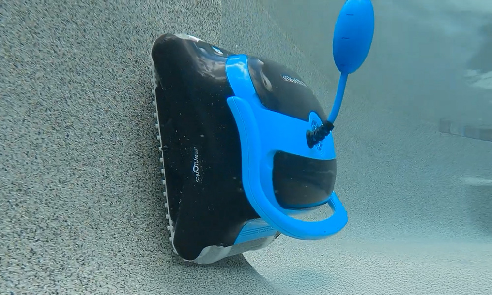 Dolphin Nautilus CC Plus Robotic Pool Cleaner Testing